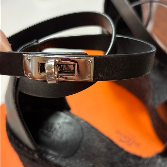 Hermes Black Espadrille Wedges Authentic - Picture 4 of 8